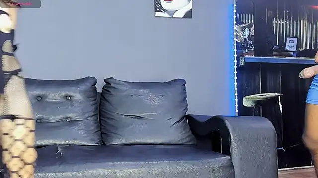 Dirt-Latin-Couple online show from September 18, 2025, 11:18 pm
