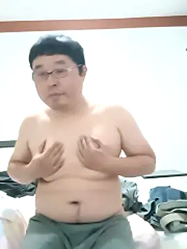 Snapshot of murongshao chatting on February 17, 2026, 1:51 pm murongshao online show from February 17, 2026, 1:51 pm