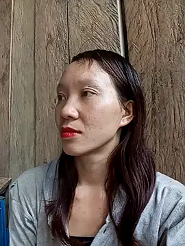 bonnie-00 online show from October 8, 2025, 4:32 am