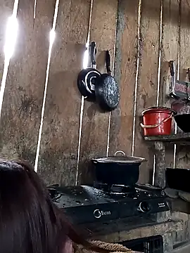 bonnie-00 online show from April 2, 2026, 5:49 am