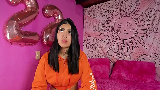 Missmoonstar online show from September 15, 2025, 3:17 am