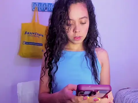 Annie rosse1017 online show from February 26, 2026, 4:55 am