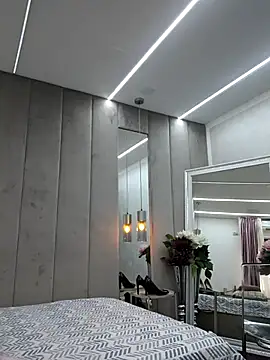 Von Dee online show from October 27, 2025, 6:28 am