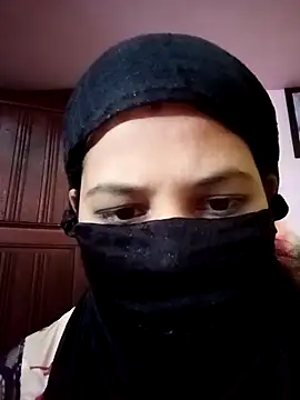 Snapshot of TAMI_KAYAL chatting on September 16, 2025, 7:42 am TAMI KAYAL online show from September 16, 2025, 7:42 am