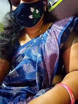 Snapshot of TAMI_KAYAL chatting on October 17, 2025, 4:42 pm TAMI KAYAL online show from October 17, 2025, 4:42 pm