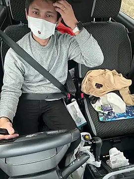 NICE-SEXY online show from April 4, 2026, 2:43 am