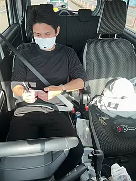 NICE-SEXY online show from April 16, 2026, 6:14 am