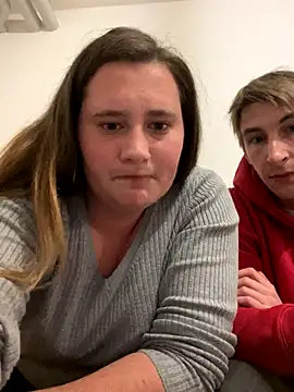 CurvySabrina online show from November 4, 2025, 9:47 pm