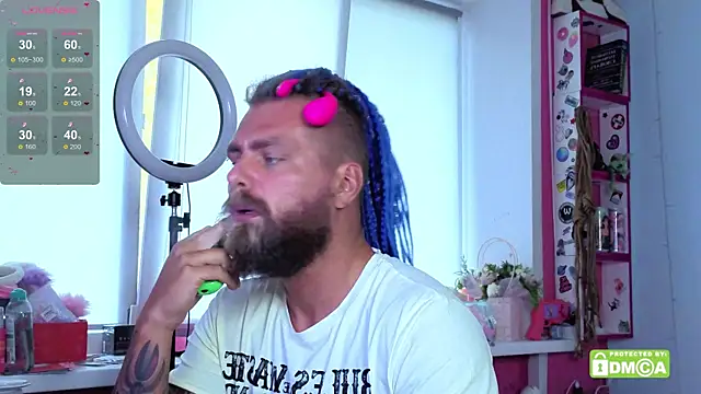  wayan  online show from October 24, 2025, 5:59 am