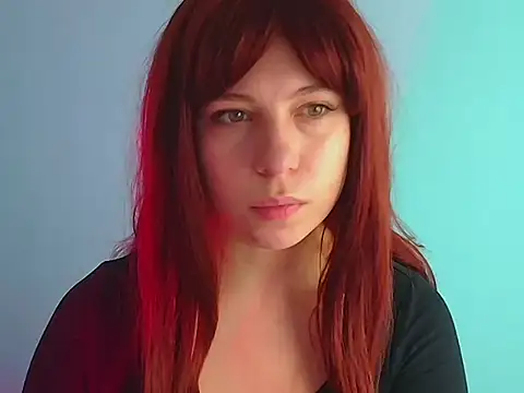 Alice Gotica online show from October 8, 2025, 12:25 pm