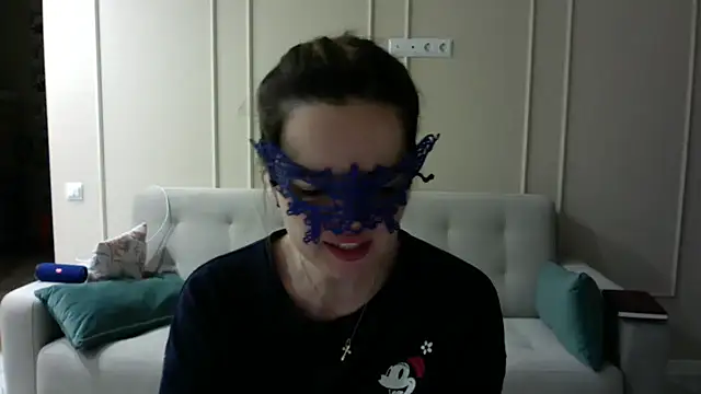 Snapshot of Myrisse chatting on October 29, 2025, 4:53 pm Myrisse online show from October 29, 2025, 4:53 pm