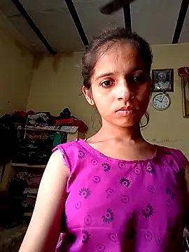 Saloni-Gupta online show from October 17, 2025, 4:37 am