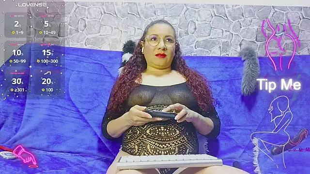 Snapshot of zamy_x chatting on October 24, 2025, 2:41 am zamy x online show from October 24, 2025, 2:41 am