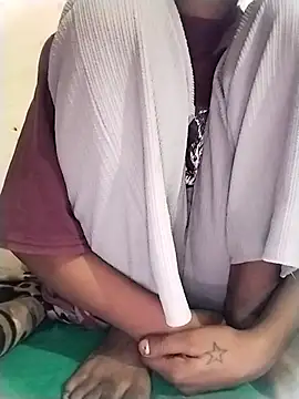 Snapshot of Rapunzal chatting on November 14, 2025, 6:17 pm Rapunzal online show from November 14, 2025, 6:17 pm