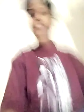 Snapshot of Rapunzal chatting on November 25, 2025, 5:46 pm Rapunzal online show from November 25, 2025, 5:46 pm