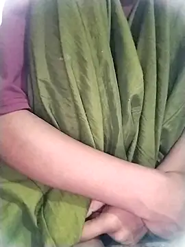 Snapshot of Rapunzal chatting on February 6, 2026, 6:22 pm Rapunzal online show from February 6, 2026, 6:22 pm