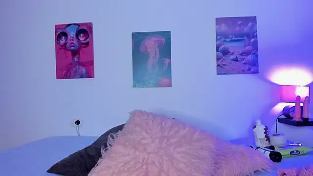 saray rivas18 online show from October 16, 2025, 11:11 am