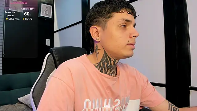 Declan-Fox online show from October 8, 2025, 12:14 pm