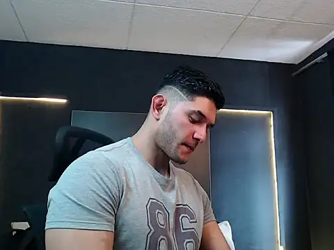 RichardMilleer online show from October 2, 2025, 1:40 pm