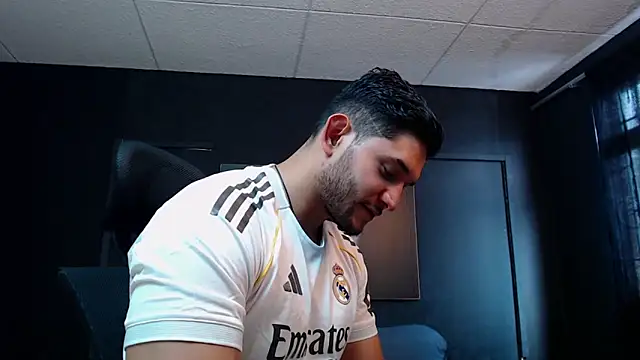 RichardMilleer online show from January 6, 2026, 1:48 pm