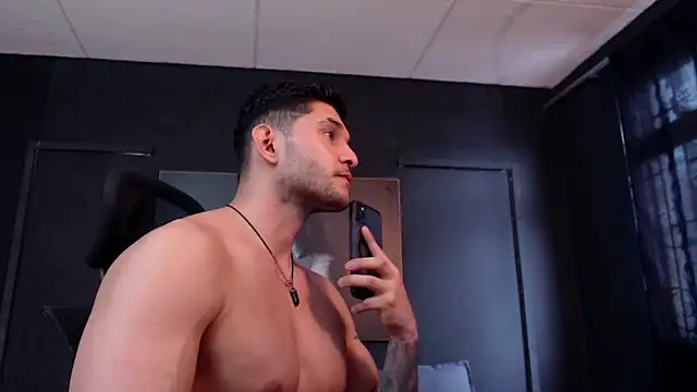 RichardMilleer online show from April 17, 2026, 4:43 pm