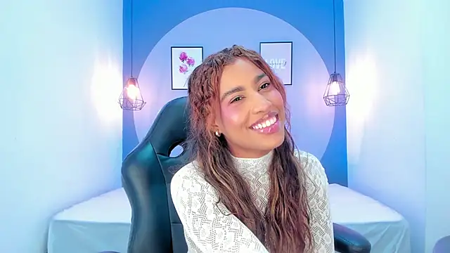 selena monroy online show from October 19, 2025, 1:23 pm