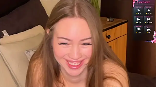 Snapshot of Amelia_Ray_ chatting on October 17, 2025, 4:15 am Amelia Ray online show from October 17, 2025, 4:15 am