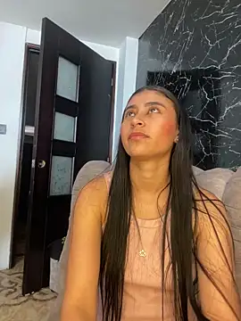 Snapshot of Isabella_Montoya chatting on September 20, 2025, 5:47 pm Isabella Montoya online show from September 20, 2025, 5:47 pm