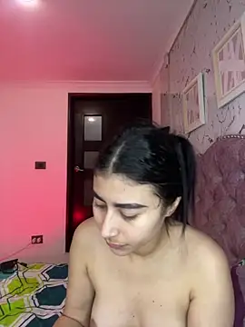 Snapshot of Isabella_Montoya chatting on October 27, 2025, 5:06 pm Isabella Montoya online show from October 27, 2025, 5:06 pm