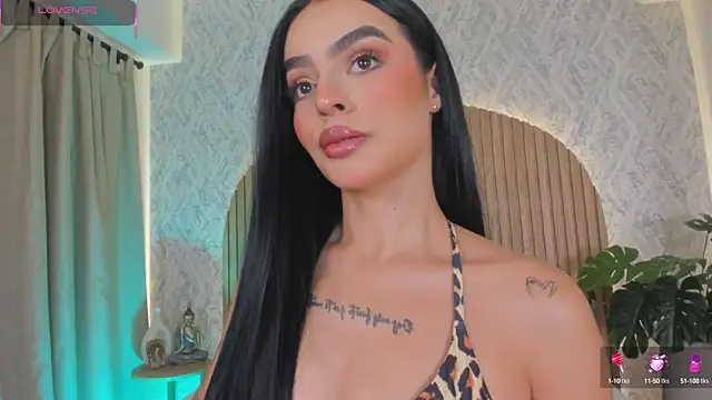 Sophiie Belle online show from September 25, 2025, 2:32 pm