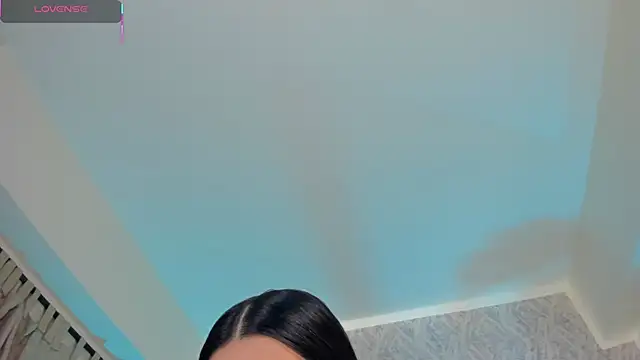 Sophiie Belle online show from October 13, 2025, 2:06 pm