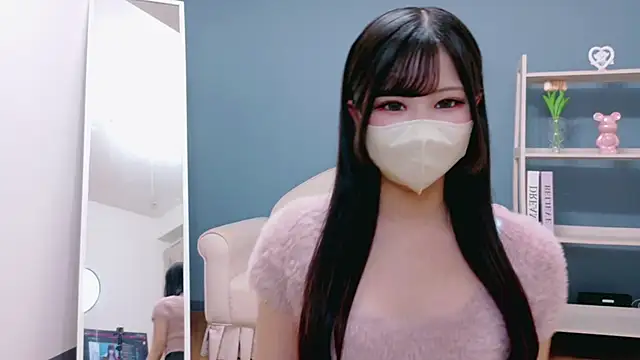 Snapshot of Ruru-shuv chatting on October 28, 2025, 9:35 am Ruru-shuv online show from October 28, 2025, 9:35 am