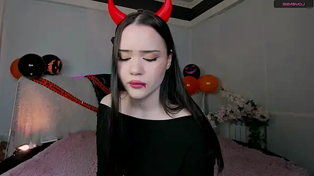 Snapshot of _spicygirl chatting on October 31, 2025, 9:05 pm spicygirl online show from October 31, 2025, 9:05 pm