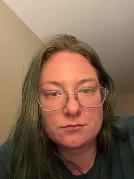 Snapshot of lizbabyy27 chatting on September 13, 2025, 11:48 pm lizbabyy27 online show from September 13, 2025, 11:48 pm