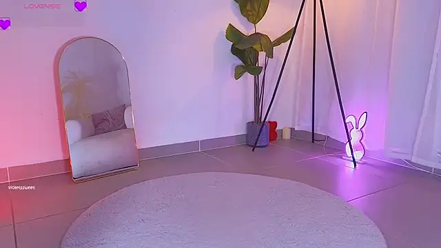 violetssweet online show from January 13, 2026, 1:00 am