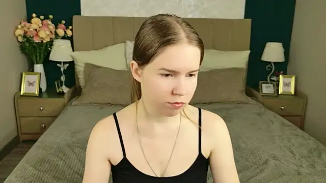 Alida Brice online show from November 23, 2025, 5:51 am