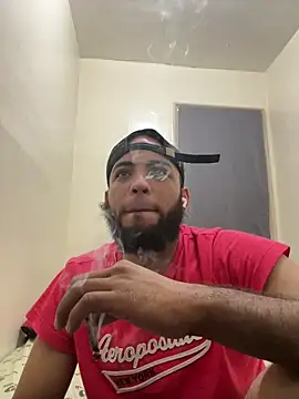 LeoPR00 online show from October 7, 2025, 1:14 am