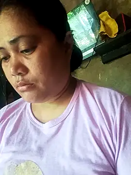 Snapshot of slutty_pinay12 chatting on October 31, 2025, 12:00 am slutty pinay12 online show from October 31, 2025, 12:00 am