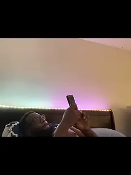 nymphoandthebeast69 online show from December 2, 2025, 10:53 am