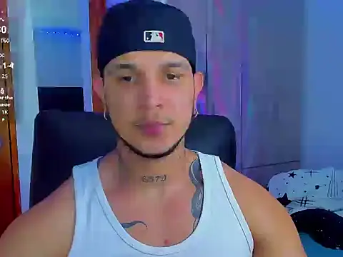  curryboy  online show from September 18, 2025, 11:40 pm