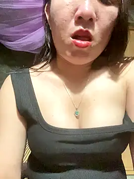 Luna-ass online show from October 3, 2025, 3:09 pm