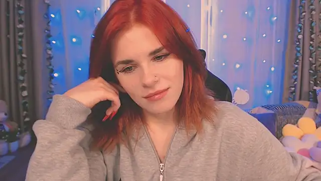 AlissaKiss1 online show from November 5, 2025, 6:24 am