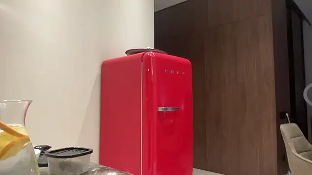 Orlinah online show from October 26, 2025, 2:39 am