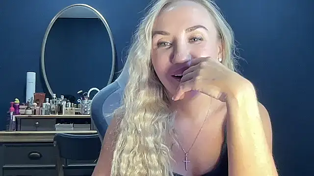 Somirah online show from September 18, 2025, 6:43 pm