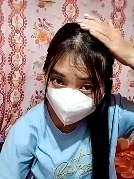 Damhan12 online show from November 18, 2025, 1:48 pm