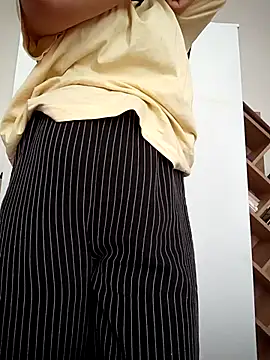 elif25 online show from October 1, 2025, 11:16 am