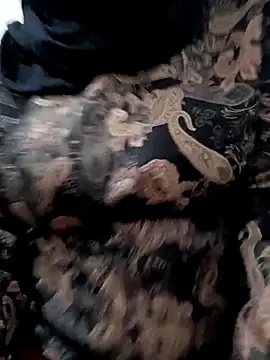 elif25 online show from November 7, 2025, 7:25 pm