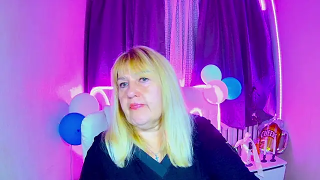 EmmaEllison online show from September 30, 2025, 6:07 am