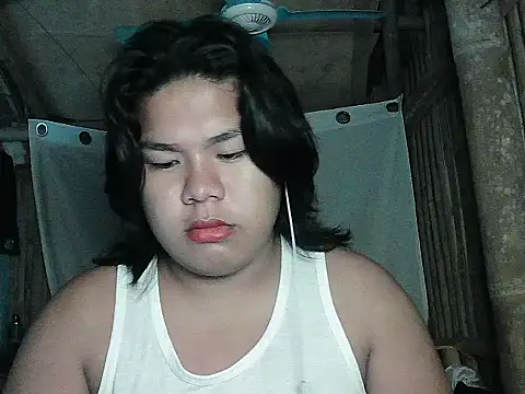 Snapshot of Huntrix2025 chatting on April 8, 2026, 8:53 pm Huntrix2025 online show from April 8, 2026, 8:53 pm