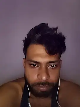 Snapshot of surendersingh123boy chatting on September 18, 2025, 2:02 am surendersingh123boy online show from September 18, 2025, 2:02 am